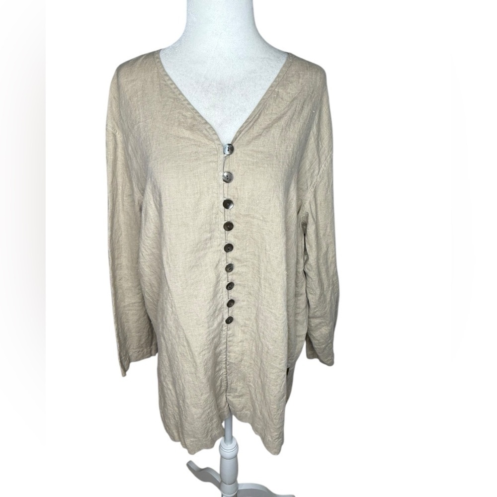 Saks Fifth Avenue Tan 3/4 Sleeve Button Down Shirt Relaxed Fit size Large Linen